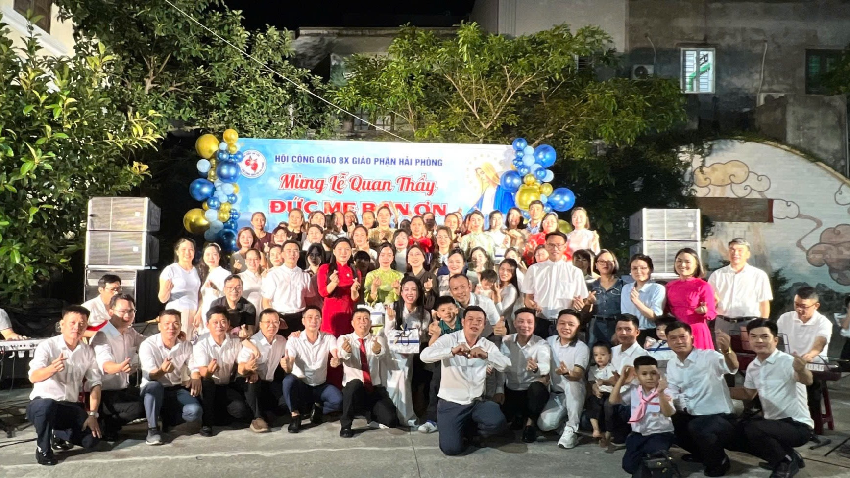 Hội Công giáo 8X – Giáo phận Hải Phòng Mừng Lễ Quan Thầy Đức Mẹ Ban Ơn
